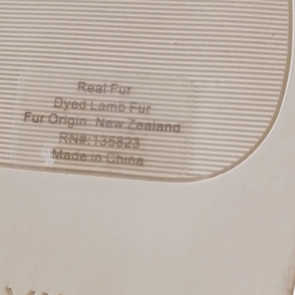 Vince Garvey suede slip on shoes. Womens size 9.5. REAL FUR !! - Picture 9 of 9